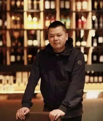 匠中匠的江湖地位 Part 5: 传承着百年匠心，更高端的老酱老酒——酒业销售的破局之道